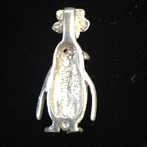 Penguin Plumeria Pendant.  Sterling silver.  Stamped. - Picture 2 of 4